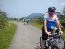 Vietnam is a great destination for cycling holidays, offering ample opportunities for cultural immersion. Cycling through the countryside allows you to experience village life firsthand and interact with locals, providing a unique and intimate look at Vietnamese culture. 
